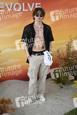 Revolve Festival 2025 in Thermal