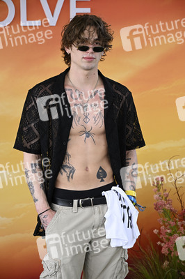 Revolve Festival 2025 in Thermal