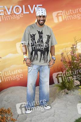 Revolve Festival 2025 in Thermal