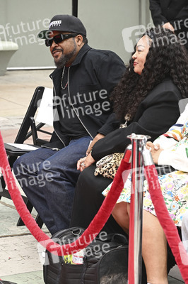Hand and Footprint Ceremony mit Ice Cube in Los Angeles