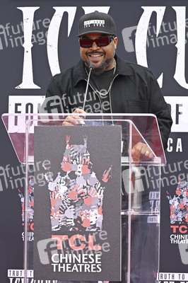 Hand and Footprint Ceremony mit Ice Cube in Los Angeles