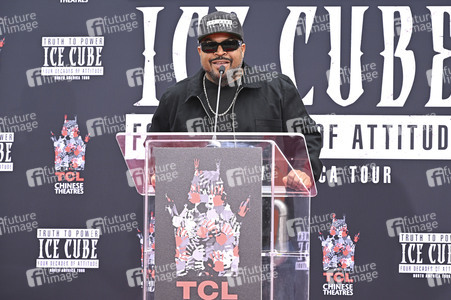 Hand and Footprint Ceremony mit Ice Cube in Los Angeles