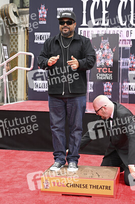 Hand and Footprint Ceremony mit Ice Cube in Los Angeles
