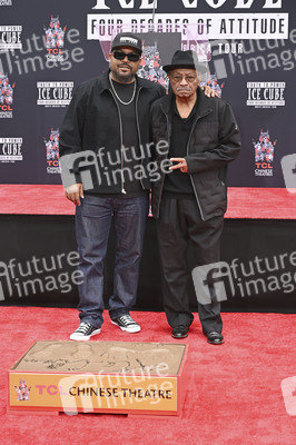 Hand and Footprint Ceremony mit Ice Cube in Los Angeles