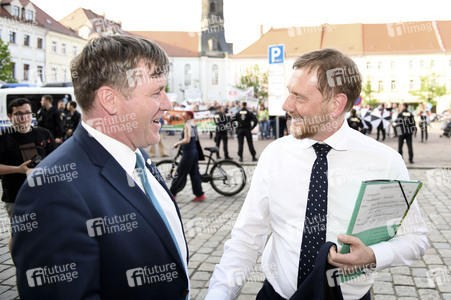 Michael Kretschmer vor Demo gegen Windanlagen in Großenhain