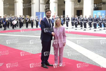 Giorgia Meloni empfängt  JD Vance in Rom