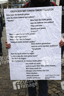 Demonstration 'Friedensprozession' in Dresden