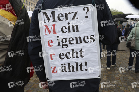 Demonstration 'Friedensprozession' in Dresden