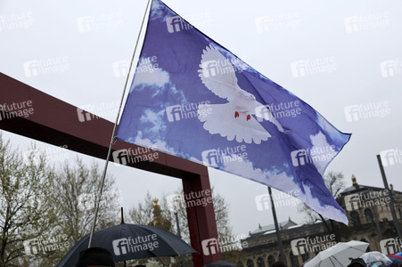 Demonstration 'Friedensprozession' in Dresden