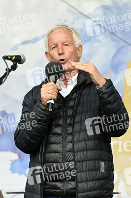 Demonstration 'Friedensprozession' in Dresden