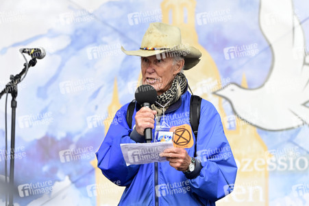 Demonstration 'Friedensprozession' in Dresden