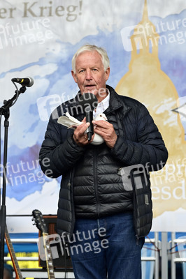 Demonstration 'Friedensprozession' in Dresden