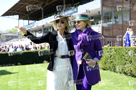 Große Saisoneröffnung 2025 auf der Rennbahn Hoppegarten in Berlin