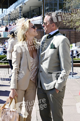 Große Saisoneröffnung 2025 auf der Rennbahn Hoppegarten in Berlin