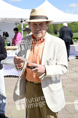 Große Saisoneröffnung 2025 auf der Rennbahn Hoppegarten in Berlin