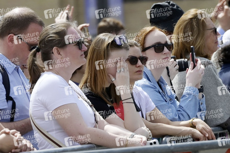 Trauer um Papst Franziskus in Rom