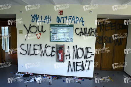 Schäden in Hörsaal der Humboldt-Universität nach propalästinensischen Protesten in Berlin