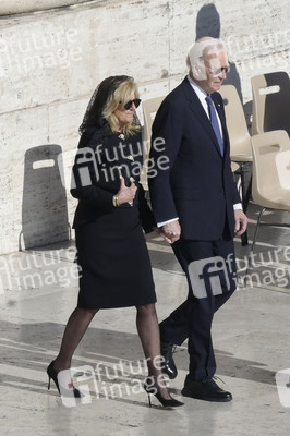 Trauermesse für Papst Franziskus in der Vatikanstadt