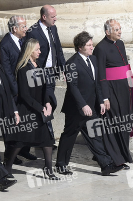 Trauermesse für Papst Franziskus in der Vatikanstadt