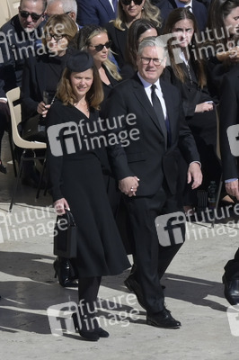 Trauermesse für Papst Franziskus in der Vatikanstadt