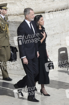 Trauermesse für Papst Franziskus in der Vatikanstadt