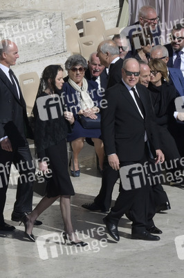 Trauermesse für Papst Franziskus in der Vatikanstadt