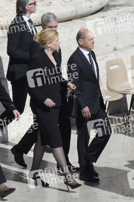 Trauermesse für Papst Franziskus in der Vatikanstadt