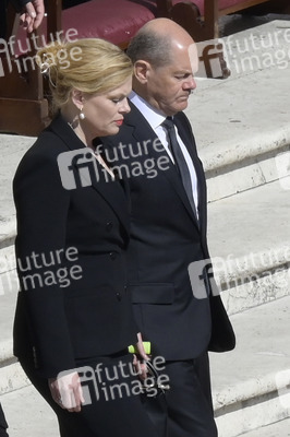 Trauermesse für Papst Franziskus in der Vatikanstadt