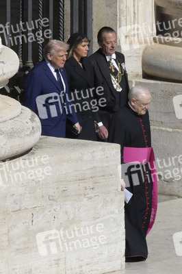 Trauermesse für Papst Franziskus in der Vatikanstadt