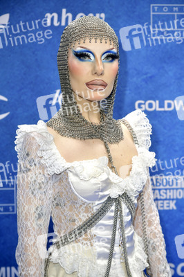 ABOUT YOU Fashionmania by AYFW in Berlin