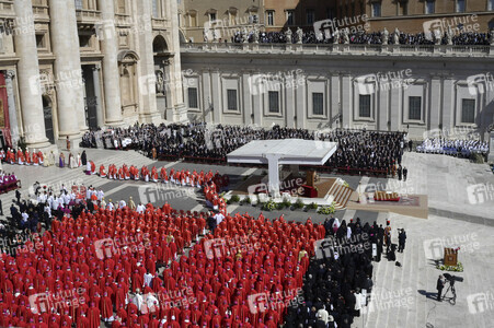 Trauermesse für Papst Franziskus in der Vatikanstadt