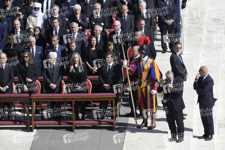 Trauermesse für Papst Franziskus in der Vatikanstadt