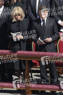 Trauermesse für Papst Franziskus in der Vatikanstadt