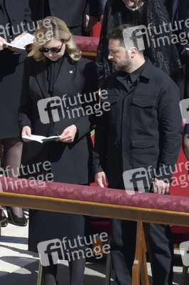 Trauermesse für Papst Franziskus in der Vatikanstadt