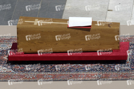 Trauermesse für Papst Franziskus in der Vatikanstadt