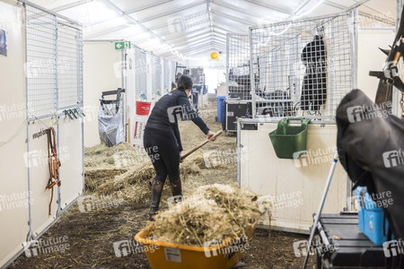 Backstageführung zur Pferdeshow 'Cavalluna - Grand Moments' in Erfurt