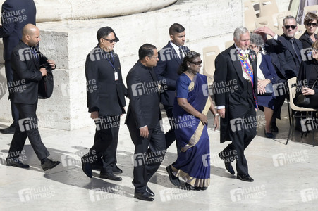 Trauermesse für Papst Franziskus in der Vatikanstadt