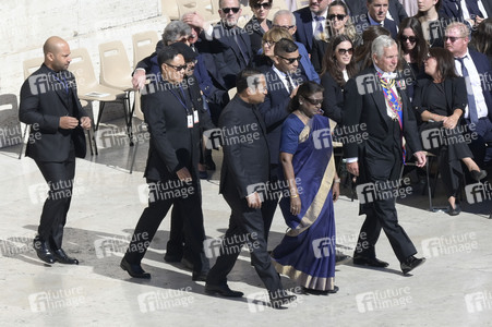 Trauermesse für Papst Franziskus in der Vatikanstadt