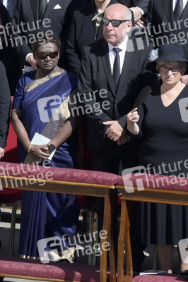 Trauermesse für Papst Franziskus in der Vatikanstadt