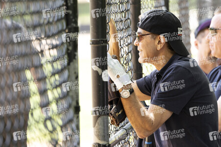 George Clooney beim Softball Spiel in New York