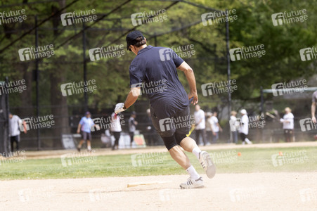 George Clooney beim Softball Spiel in New York