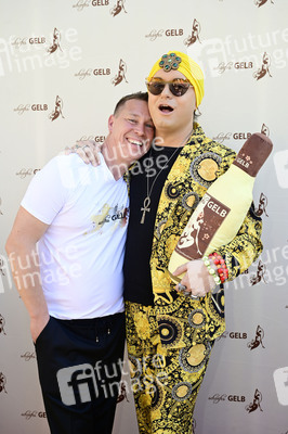 Party zum 15. Firmenjubiläum der Eierlikörfabrik scharfesGELB in Senftenberg