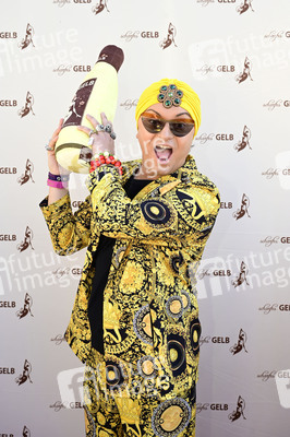 Party zum 15. Firmenjubiläum der Eierlikörfabrik scharfesGELB in Senftenberg