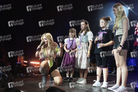 Konzert von Melissa Naschenweng in Kempten