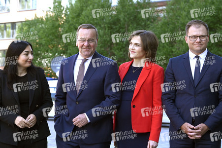 Unterzeichnung des Koalitionsvertrages zwischen CDU, CSU und SPD in Berlin