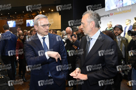 Unterzeichnung des Koalitionsvertrages zwischen CDU, CSU und SPD in Berlin