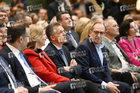 Unterzeichnung des Koalitionsvertrages zwischen CDU, CSU und SPD in Berlin