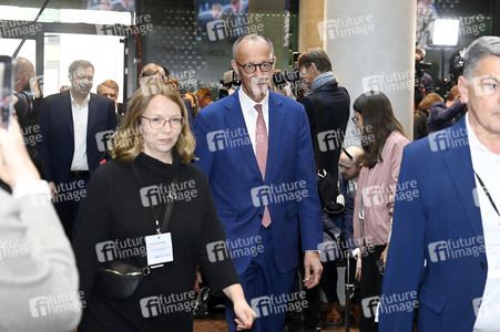 Unterzeichnung des Koalitionsvertrages zwischen CDU, CSU und SPD in Berlin