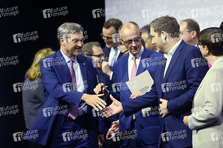 Unterzeichnung des Koalitionsvertrages zwischen CDU, CSU und SPD in Berlin