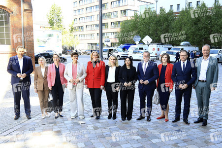 Unterzeichnung des Koalitionsvertrages zwischen CDU, CSU und SPD in Berlin